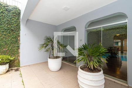 Casa à venda com 500m², 4 quartos e 3 vagasÁrea da Piscina
