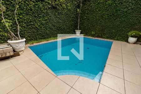 Casa à venda com 500m², 4 quartos e 3 vagasÁrea da Piscina