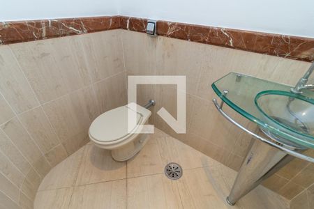 Casa à venda com 500m², 4 quartos e 3 vagasLavabo