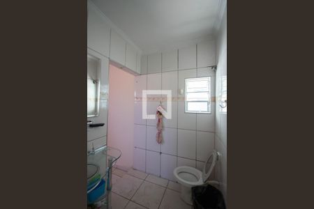 Casa para alugar com 170m², 4 quartos e 5 vagasBanheiro 1