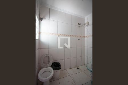 Casa para alugar com 170m², 4 quartos e 5 vagasBanheiro 1