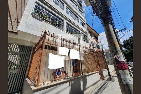 Apartamento à venda com 80m², 3 quartos e 1 vagaFachada