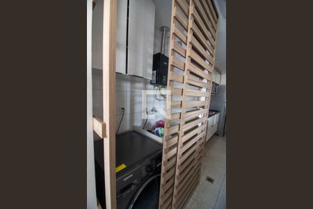 Apartamento à venda com 81m², 2 quartos e 2 vagasCozinha