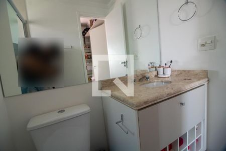 Apartamento à venda com 81m², 2 quartos e 2 vagasBanheiro Suite 1