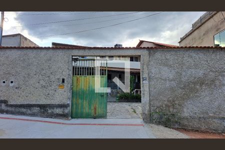 Apartamento à venda com 249m², 3 quartos e 2 vagas Apartamento à venda com 249m², 3 quartos e 2 vagasFachada