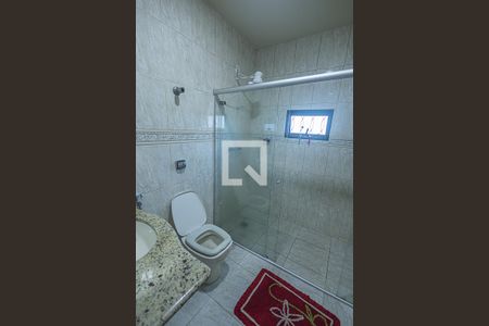Apartamento à venda com 249m², 3 quartos e 2 vagas Apartamento à venda com 249m², 3 quartos e 2 vagasBanheiro social