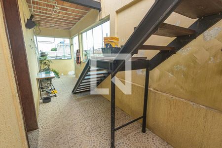 Apartamento à venda com 249m², 3 quartos e 2 vagas Apartamento à venda com 249m², 3 quartos e 2 vagasVaranda