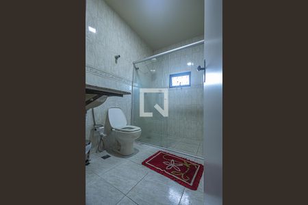 Apartamento à venda com 249m², 3 quartos e 2 vagas Apartamento à venda com 249m², 3 quartos e 2 vagasBanheiro social