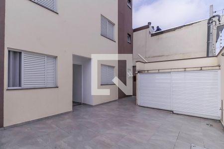 Apartamento à venda com 45m², 1 quarto e sem vaga Apartamento à venda com 45m², 1 quarto e sem vagaEntrada