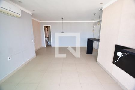 Sala de apartamento para alugar com 2 quartos, 96m² em Vila Itapura, Campinas