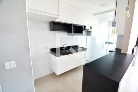 Cozinha de apartamento para alugar com 2 quartos, 96m² em Vila Itapura, Campinas