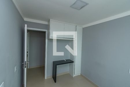 Apartamento para alugar com 96m², 3 quartos e 2 vagas Apartamento para alugar com 96m², 3 quartos e 2 vagasQuarto 2