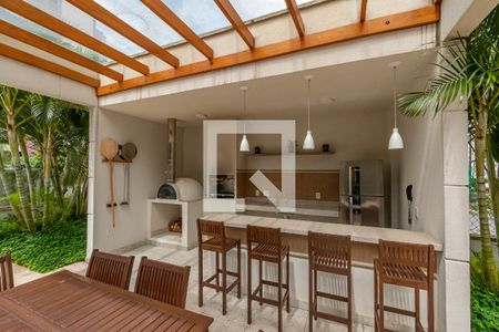 Apartamento para alugar com 96m², 3 quartos e 2 vagas Apartamento para alugar com 96m², 3 quartos e 2 vagasÁrea comum - Churrasqueira