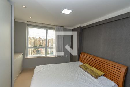Apartamento para alugar com 96m², 3 quartos e 2 vagas Apartamento para alugar com 96m², 3 quartos e 2 vagasSuite