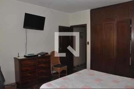 Casa à venda com 280m², 4 quartos e 6 vagasQuarto 1