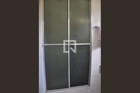 Casa à venda com 280m², 4 quartos e 6 vagasBanheiro