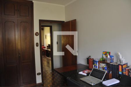 Casa à venda com 280m², 4 quartos e 6 vagasQuarto 3