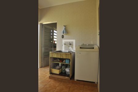 Casa à venda com 280m², 4 quartos e 6 vagasCozinha