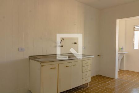 Cozinha de apartamento para alugar com 1 quarto, 52m² em Vila Guarani (z Sul), São Paulo