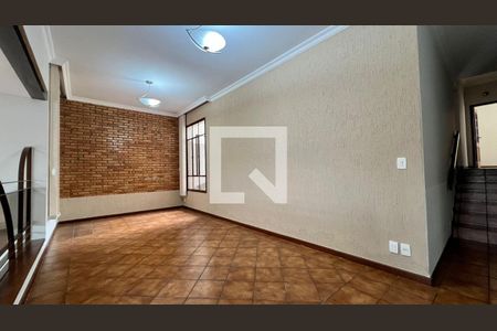 Sala de casa para alugar com 4 quartos, 250m² em Itapoã, Belo Horizonte