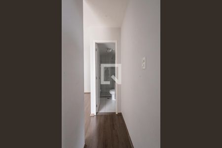 Corredor de apartamento para alugar com 2 quartos, 52m² em Penha de França, São Paulo
