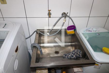 Casa à venda com 350m², 4 quartos e 8 vagas Casa à venda com 350m², 4 quartos e 8 vagasLavanderia