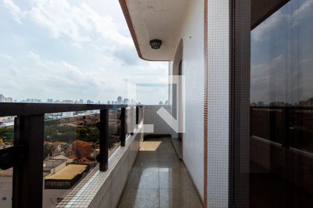 Apartamento à venda com 354m², 2 quartos e 4 vagas Apartamento à venda com 354m², 2 quartos e 4 vagasVaranda
