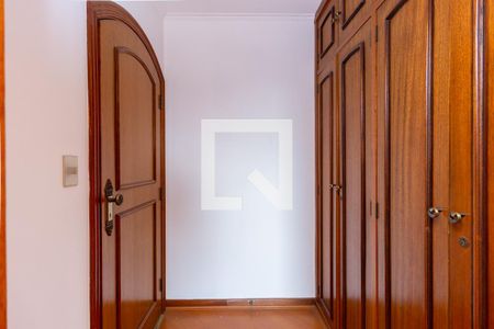 Apartamento à venda com 354m², 2 quartos e 4 vagas Apartamento à venda com 354m², 2 quartos e 4 vagasCloset - Quarto 2