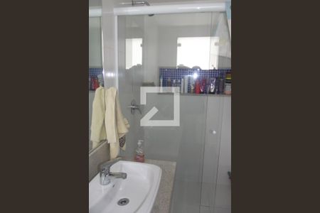 Casa à venda com 179m², 3 quartos e 2 vagasBanheiro da Suíte 3