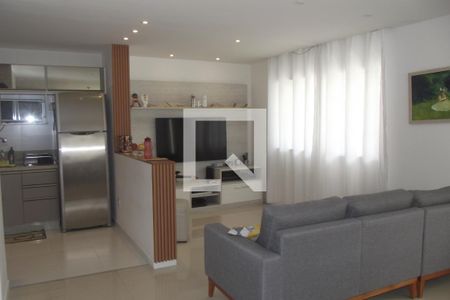 Sala de casa para alugar com 3 quartos, 179m² em Jacarepaguá, Rio de Janeiro
