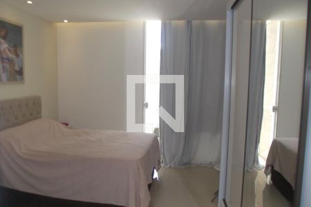 Casa à venda com 179m², 3 quartos e 2 vagasSuíte 3