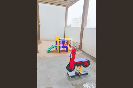 Apartamento para alugar com 61m², 2 quartos e 1 vagaÁrea comum - Playground