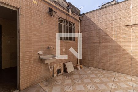 Casa à venda com 88m², 3 quartos e 1 vagaLavanderia