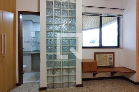 Apartamento à venda com 124m², 3 quartos e 2 vagas Apartamento à venda com 124m², 3 quartos e 2 vagasQuarto 2 - Suíte