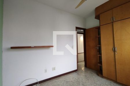 Apartamento à venda com 124m², 3 quartos e 2 vagas Apartamento à venda com 124m², 3 quartos e 2 vagasQuarto 3 - Armários