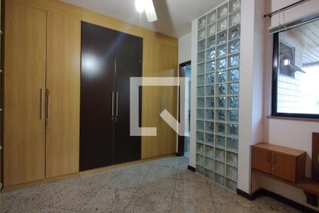 Apartamento à venda com 124m², 3 quartos e 2 vagas Apartamento à venda com 124m², 3 quartos e 2 vagasQuarto 2 - Suíte