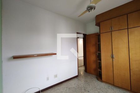 Apartamento à venda com 124m², 3 quartos e 2 vagas Apartamento à venda com 124m², 3 quartos e 2 vagasQuarto 3 - Armários