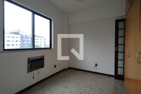 Apartamento à venda com 124m², 3 quartos e 2 vagas Apartamento à venda com 124m², 3 quartos e 2 vagasQuarto 1