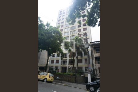 Apartamento para alugar com 110m², 2 quartos e 1 vagaFachada