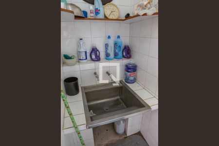 Casa à venda com 300m², 4 quartos e 5 vagasÁrea de Serviço