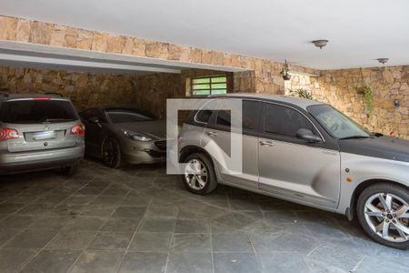 Casa à venda com 300m², 4 quartos e 5 vagasGaragem