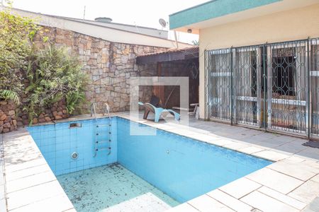Casa à venda com 300m², 4 quartos e 5 vagasPiscina e Churrasquira