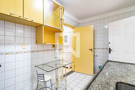 Casa à venda com 136m², 2 quartos e 1 vagaCozinha