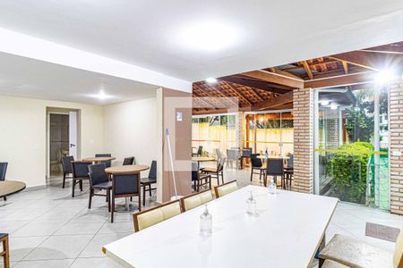 Casa à venda com 136m², 2 quartos e 1 vagaÁrea comum - Salão de festas