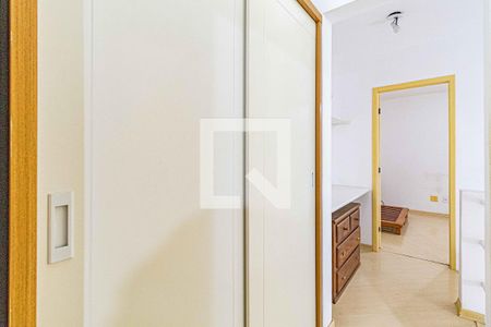 Casa à venda com 136m², 2 quartos e 1 vagaCorredor superior