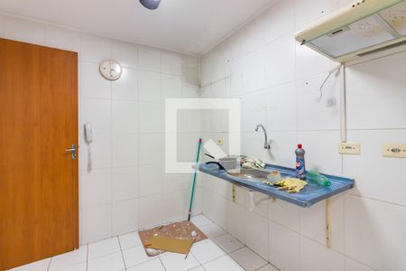 Cozinha  de apartamento para alugar com 2 quartos, 52m² em Conceicao, Osasco