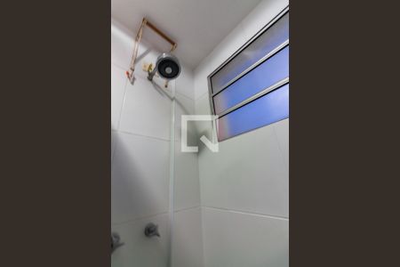 Banheiro de apartamento para alugar com 2 quartos, 52m² em Conceicao, Osasco
