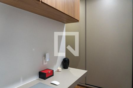 Apartamento à venda com 131m², 3 quartos e 3 vagas Apartamento à venda com 131m², 3 quartos e 3 vagasEscritório
