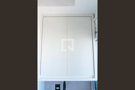 Apartamento à venda com 131m², 3 quartos e 3 vagas Apartamento à venda com 131m², 3 quartos e 3 vagasÁrea de Serviço - Armários