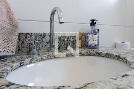 Apartamento à venda com 131m², 3 quartos e 3 vagas Apartamento à venda com 131m², 3 quartos e 3 vagasBanheiro da Suíte 2 Detalhe